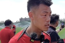 B体育-国足球员客串CBA篮球比赛视频全纪录